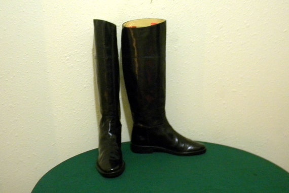 Anne Klein boots. Vintage boots. Women 