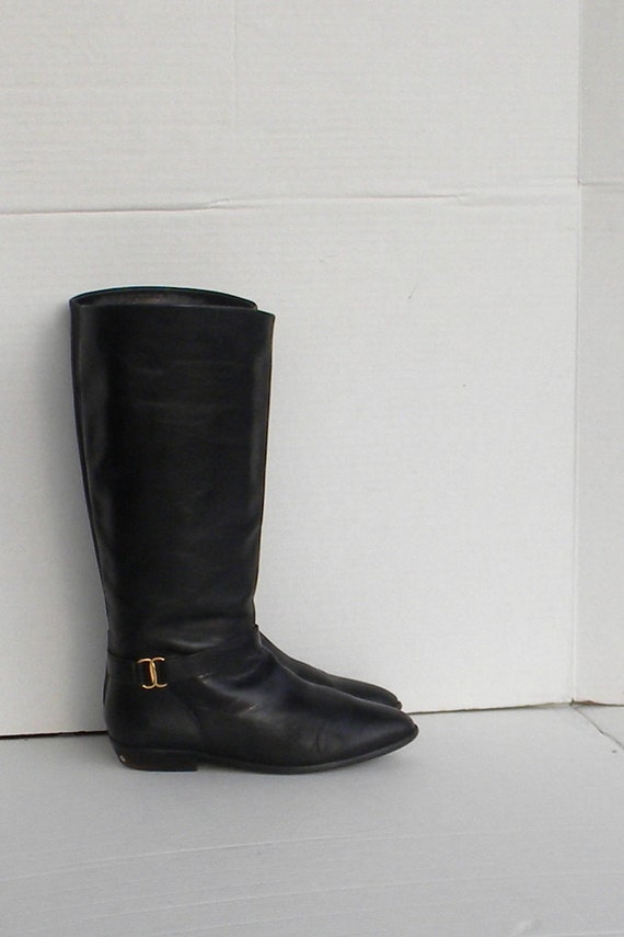 tall black flat leather boots