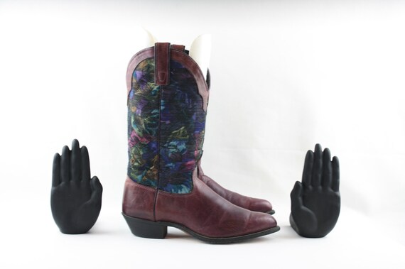 Vintage Cowboy Boots. Size 8 Purple Multi Color Ge
