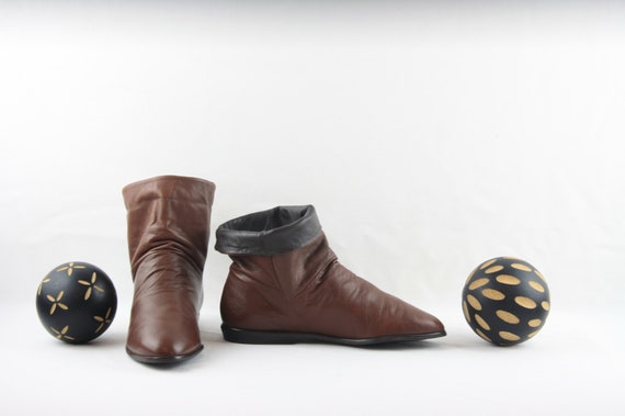Vintage Ankle Boots. Size 6.5 Short Brown Genuine