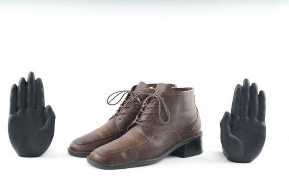 Vintage Ankle Boots. Size 8.5 Short Brown Genuine