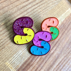 Gummi Worms Enamel Pins