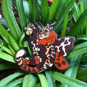 Bugbeans Tiger Moth Enamel Pin