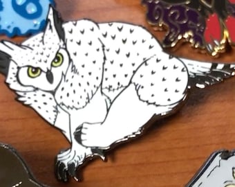 Pin de esmalte del monstruo búho oso nevado de Dungeons and Dragons