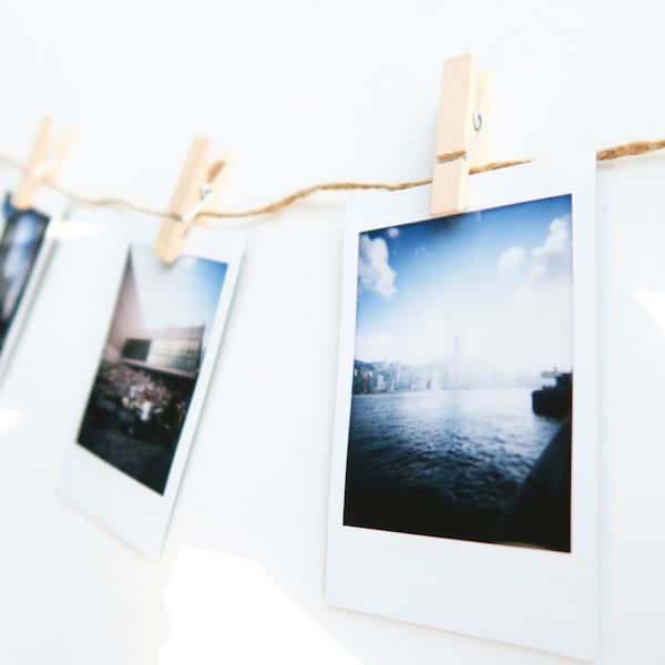 Set of string with 20 (Original/ Pink) wooden clips for DIY and hanging your Polaroid photo, Instax mini film or instax wide film