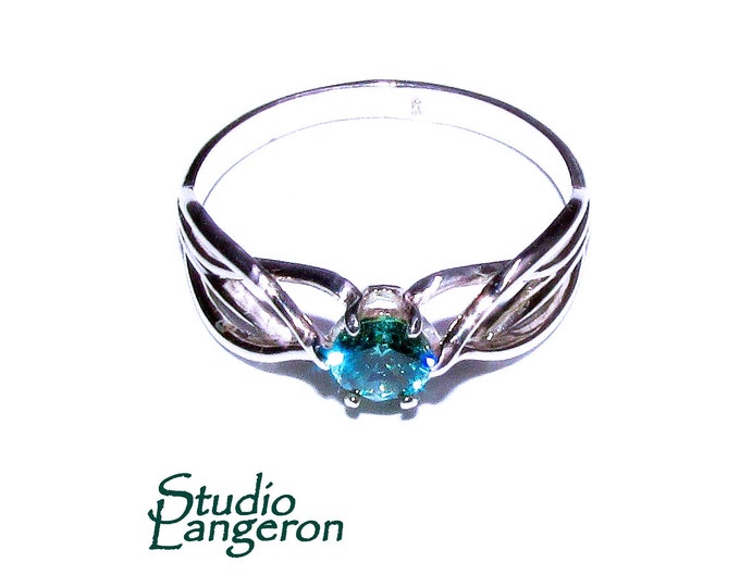 Chrysoprase ring 925 sterling silver size 5, Handmade ring, single copy, sterling silver, Chrysoprase ring, silver ring, gemstone
