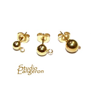Puede incluir: Tres hallazgos de pendientes de color dorado con un pequeño bucle en la parte inferior. Los hallazgos están diseñados para ser utilizados con una variedad de estilos de pendientes.