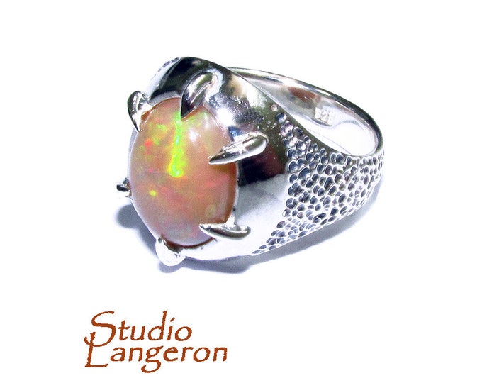 Statement Natural welo opal ring 925 sterling silver size 7, Handmade ring, single copy, sterling silver, Welo opal, silver ring, gemstone