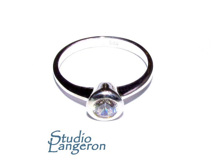 White topaz ring 925 sterling silver size 5, Handmade ring, single copy, sterling silver, White topaz ring, silver ring, Gift ring