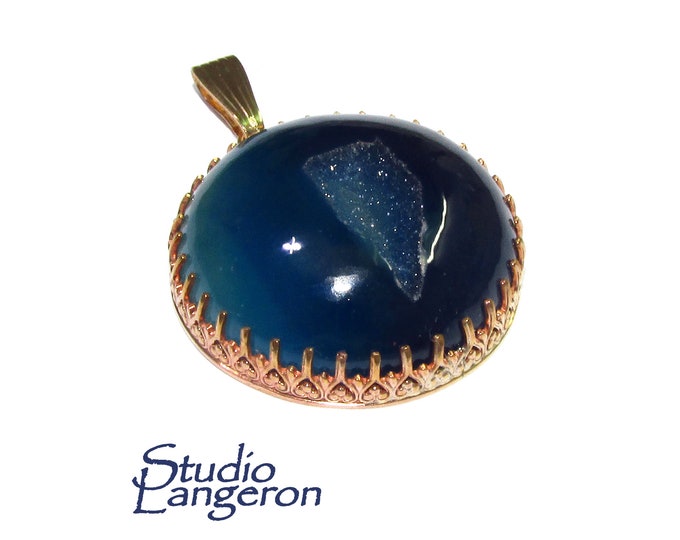 Druze agate blue pendant 14K Yellow gold filled size 3.0 cm, Handmade pendant, single copy, Natural Agate blue, Handmade pendant gold filled