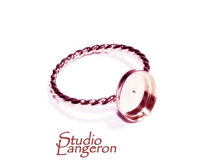 14K Rose gold filled twisted blank ring with bezel cup 8x10mm size 4, 5, 6, 7, 8, 9, 10, Base ring, Bezel cup, Jewelry making - 1 piece