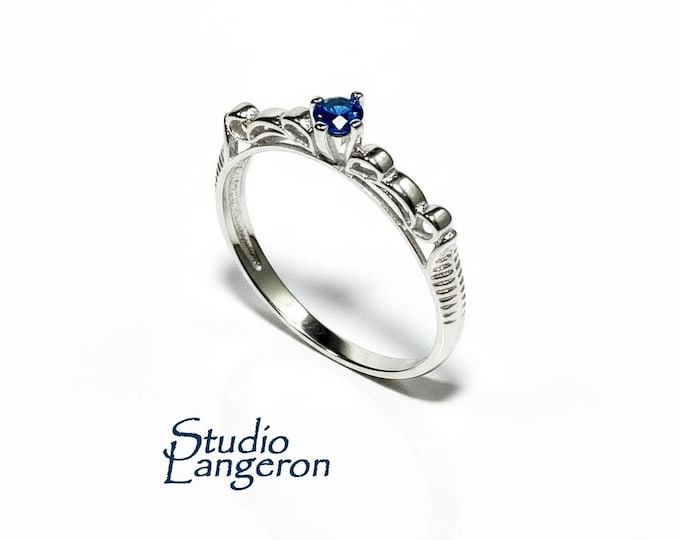 Blue topaz ring 925 sterling silver size 7 1/2, Handmade ring, single copy, sterling silver, Blue topaz ring, silver ring, gemstone