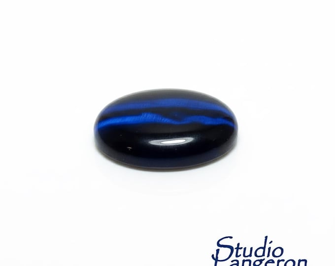 SALE!  Natural Cat's eye, cabochon, size 25x18x5.0mm, Natural Cat's eye, Natural Gemstone, Jewelry making - 1 piece
