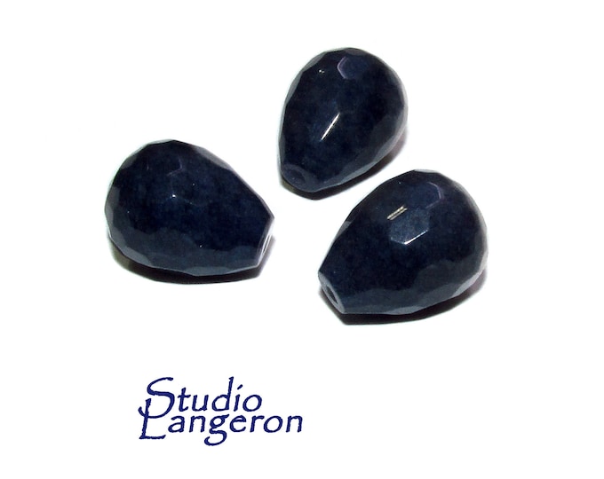 Natural African sapphire Teardrop faceted half drilled Beads size 16x12 mm, Natural sapphire, Half Drilled Beads, Jewelry making - 1 piece