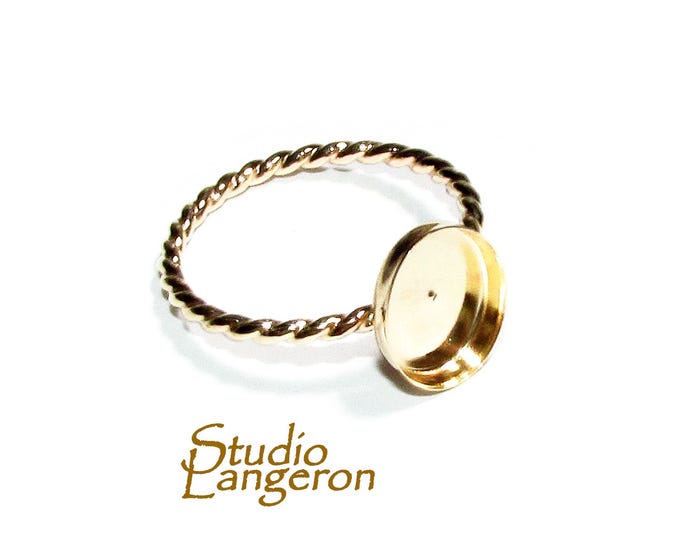 14K Yellow gold filled twisted blank ring with bezel cup 8x10mm size 4, 5, 6, 7, 8, 9, 10, Base ring, Bezel cup, Jewelry making - 1 piece