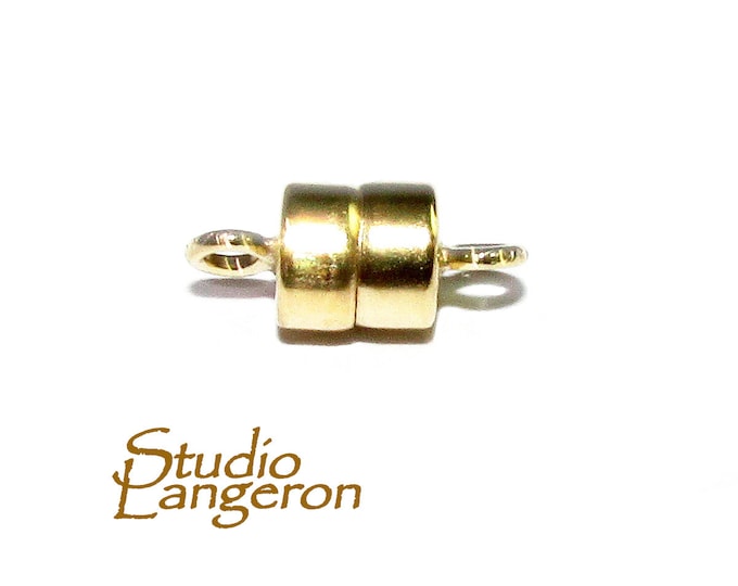 14K Yellow solid gold Small Magnetic Clasps size 4.5x4.3 mm, Magnetic clasps, Jewelry making, Clasp findings, Solid gold clasp - 1 piece