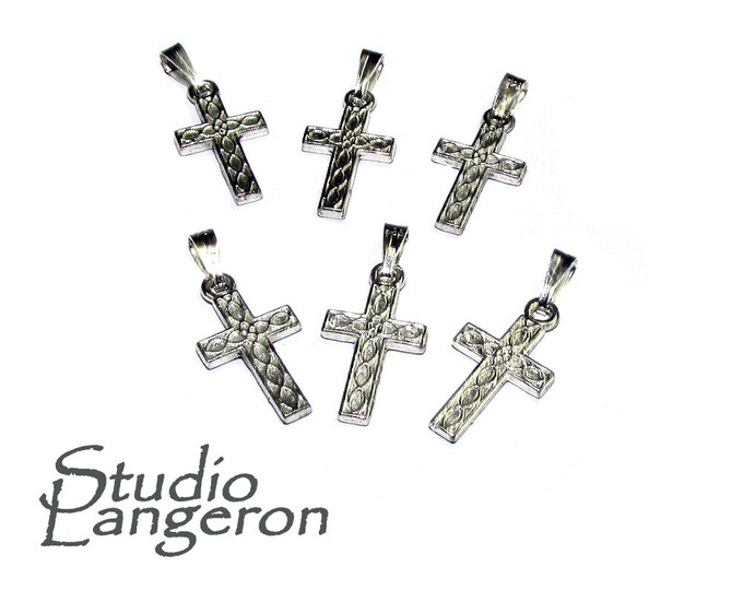 10 pcs Small Cross Sharms Silver Tone size 17x9.5 mm, Silver tone, Cross charms, Pendants, Nickel Free, Zinc Alloy Metal, Jewelry making