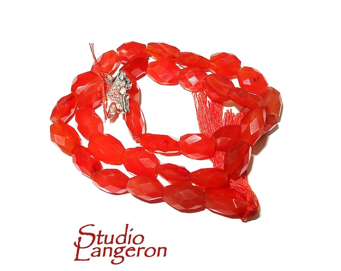 SALE!  Natural Carnelian Gemstone oval Beads size 8x10mm 1 strand 35cm (14 inch) long, Natural Carnelian, Jewelry making - 1 strand
