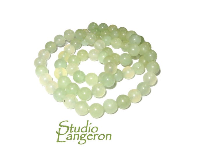 SALE!  Natural Jade Gemstone Round Beads size 8mm 1 strand 58cm (23 inch) long, Natural Jade, Jewelry making - 1 strand