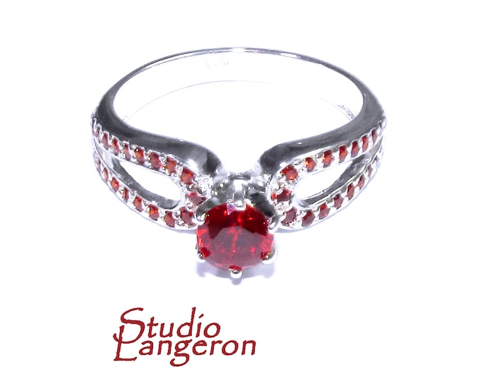 Garnet ring 925 sterling silver size 8, handmade ring, single copy, sterling silver, Garnet, 925 silver ring, gemstone, Gift ring, red ring