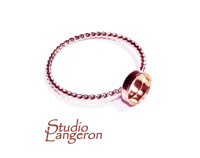 14K Rose gold filled twisted blank ring with bezel cup 5mm size 4, 5, 6, 7, 8, 9, 10, Jewelry making, Mounting ring, bezel cup - 1 piece