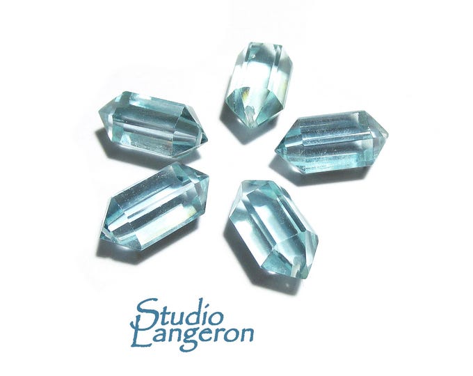 Natural Aquamarine Faceted Crystal Point beads size 14x7mm, Aquamarine Gemstone, Jewelry making, Natural Gemstone Faceted beads - 1 piece