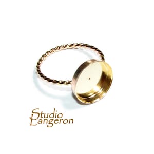 14K Yellow gold filled twisted blank ring with bezel cup 12mm size 4, 5, 6, 7, 8, 9, 10, Jewelry making, Mounting ring, bezel cup - 1 piece