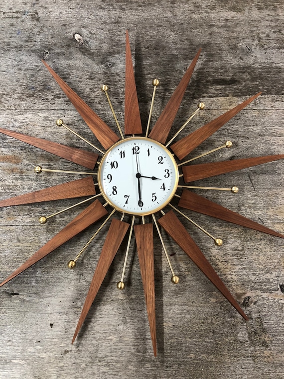 Walnut Starburst Clock,mid-century Quartz Clock - Etsy Canada
