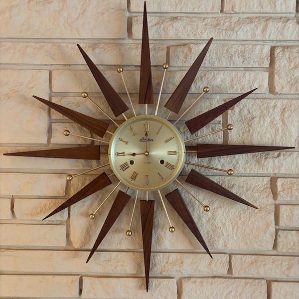 Vintage face Starburst clock