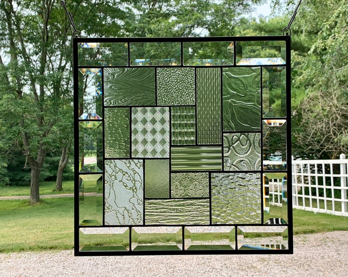 HoneyDewGlass Clear Geometric Stained Glass Panel with Bevels, 16.5" X 16.5"