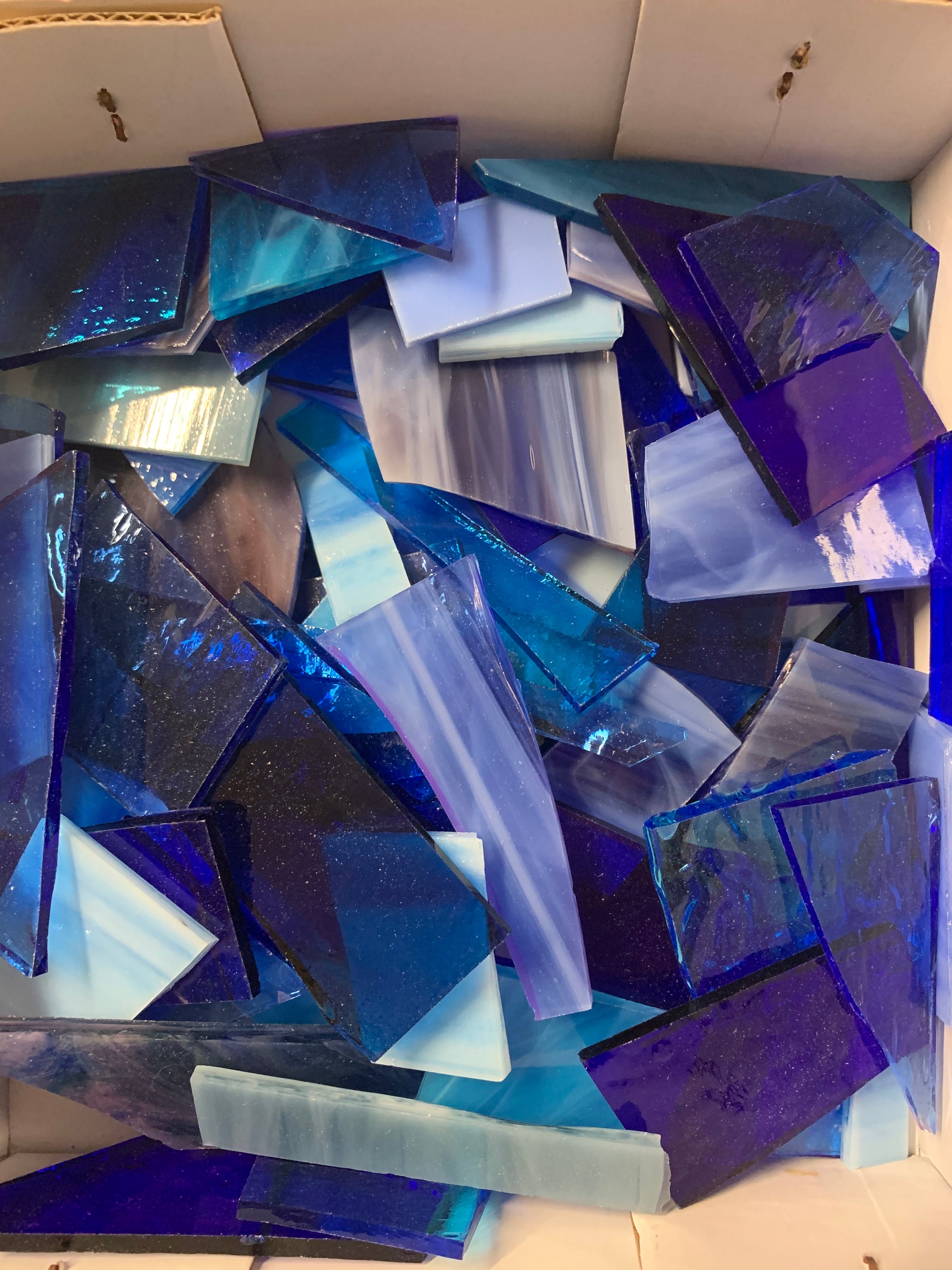 HoneyDewGlass 1.5 lb BLUE Stained Glass Scraps, Art Glass, Mosaic Glass