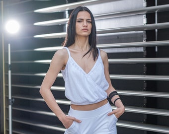 White Deep V Loose Top/Thin Shoulder Straps/Summer Sleeveless Crop Top/Stretchy Casual Blouse/Faux Wrap Top/Edgy Streetwear/Open Back Top