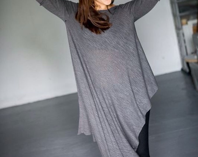 Two ways multi functional top/asymmetrical long sleeve blouse/edgy relaxed futuristic top/pleated sleeves top