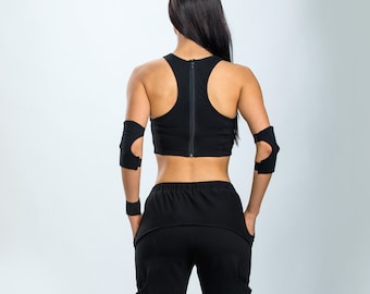 Black Racerback Crop Top: Stretchy Zip-Back Sleeveless Tank