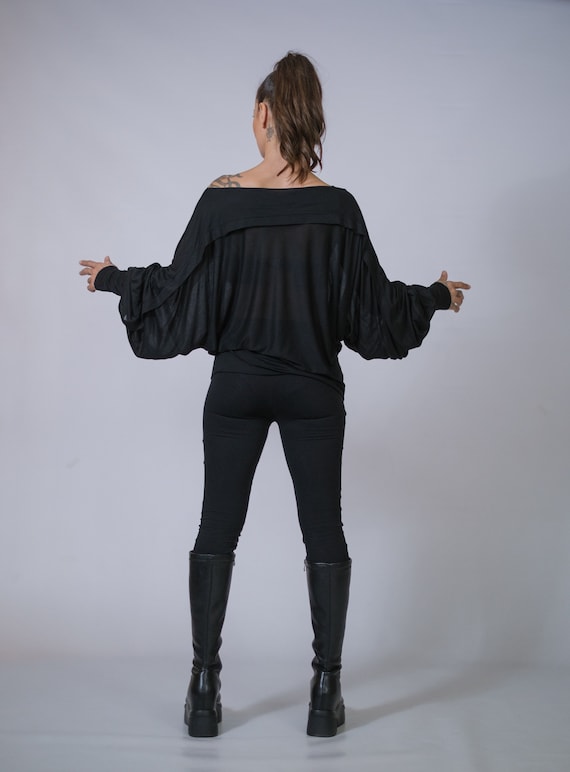 Oversized off the shoulder top/Womens casual loose blouse/Batwing sleeve tunic blouse/Draped long sleeve top