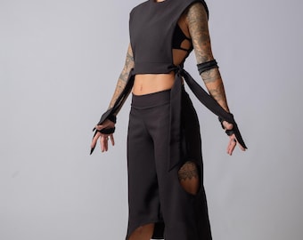 Pantaloni neri futuristici larghi/Abbigliamento androgino