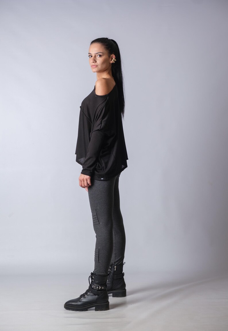 Soft knit oversized slouchy shirt for women, casual loose winter tunic for layering
