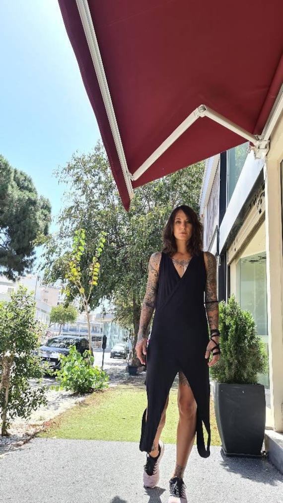 black dress with pink sneakers 37 Best Sneaker Outfit Ideas for Girls with Styling Tips