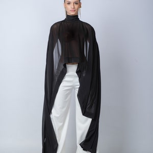 Extravagantes schwarzes durchsichtiges Cape Tunika/Asymmetrisches langes Top/Transparenter Umhang/Turtleneck Bluse/Elegantes rückenfreies Top/Luxus Abend Capelet Bild 4