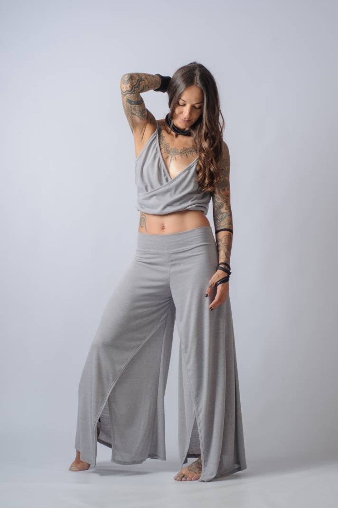 【エトロ】Palazzo pants il_1080xN.4270610565_r61g.jpg