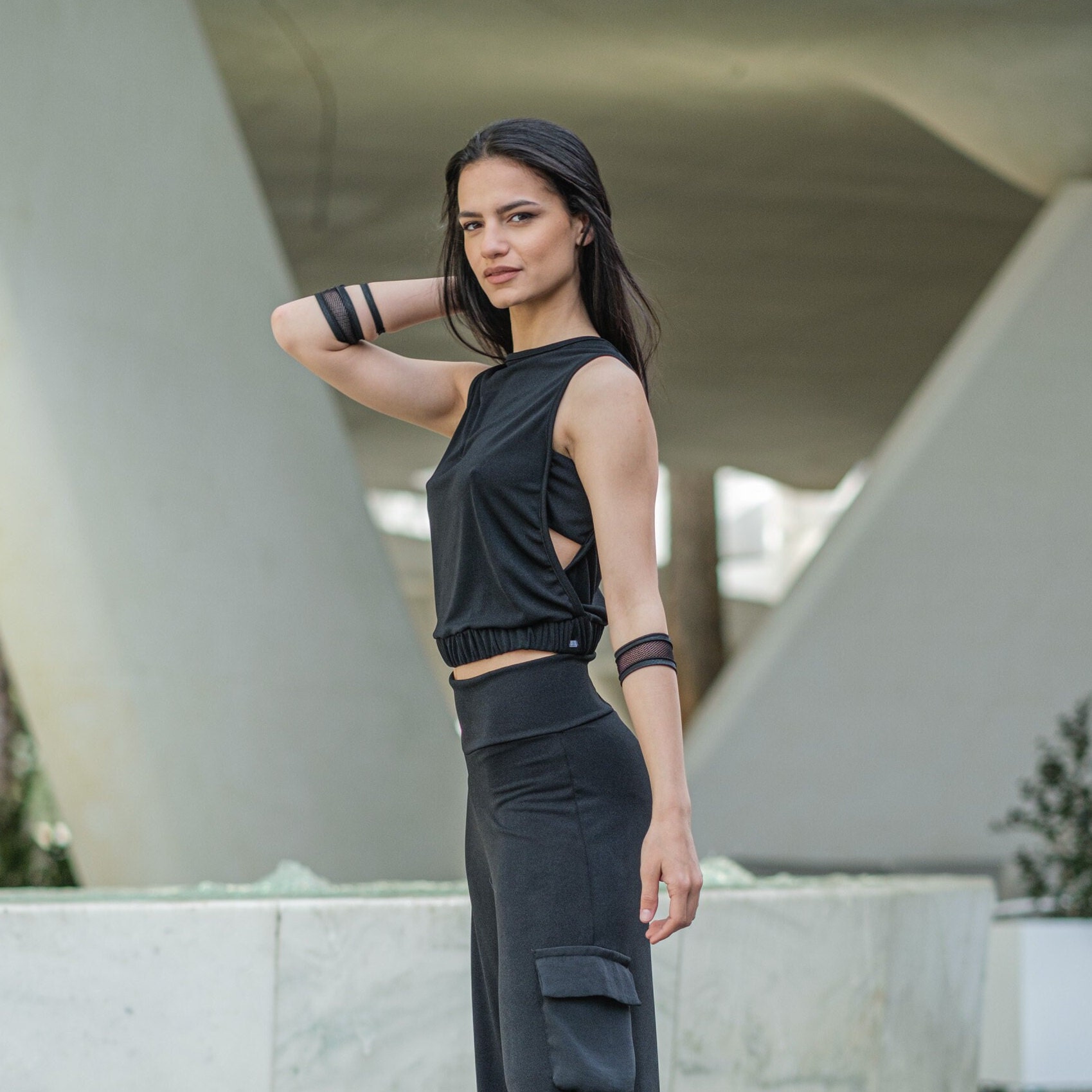 etretokyo エトレトウキョウ　EDGY CUT TANK TOPS etretokyo エトレトウキョウEDGY CUT TANK TOPS