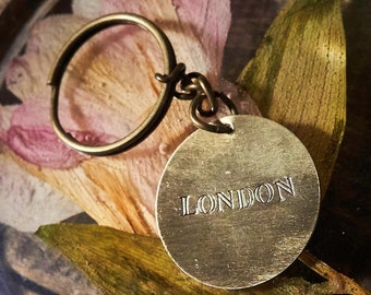 UK United Kingdom London Calling Bronze Keychain Keyring