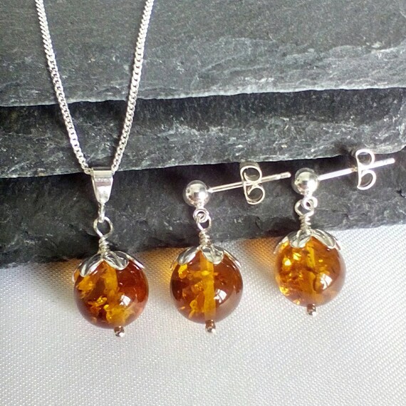 polish amber jewellery
