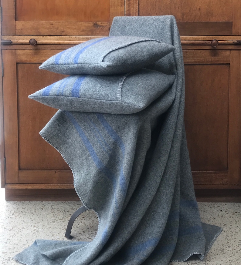 Vintage Australian Blanket With Label 2 Cushions Etsy UK