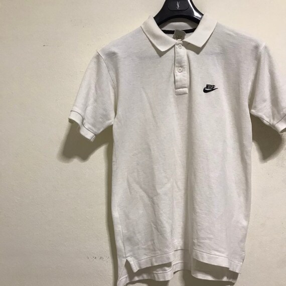 nike challenge court polo