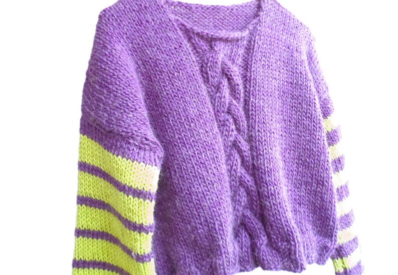 Réalisé sur commande, pull violet prune en mohair, pull chaud tricoté à la main, cadeau pour elle, cadeau femme image 1