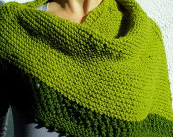 Green Handknitted Bandana Shawl. Triangle Bandana Shawl. Winter Warm Shawl