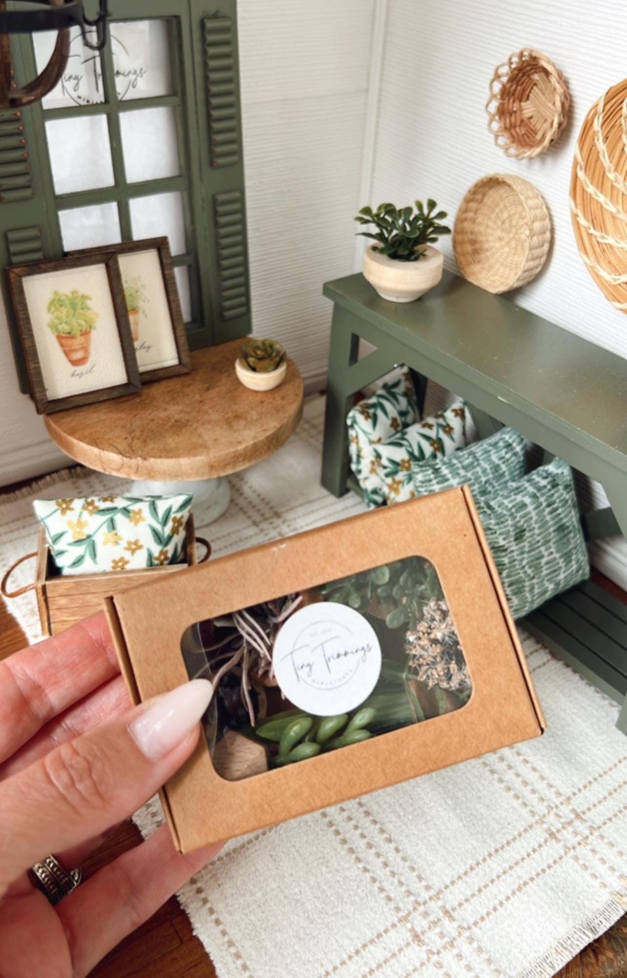 Miniature Dollhouse Plants – Boxed Set of 8 | 1:12 Scale Assorted Potted Greenery and Succulents