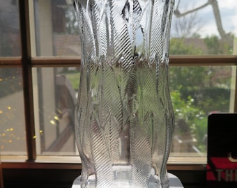 Vintage Glass Vase Clear Leaf Pattern Flower Arrangement Height 9.5"