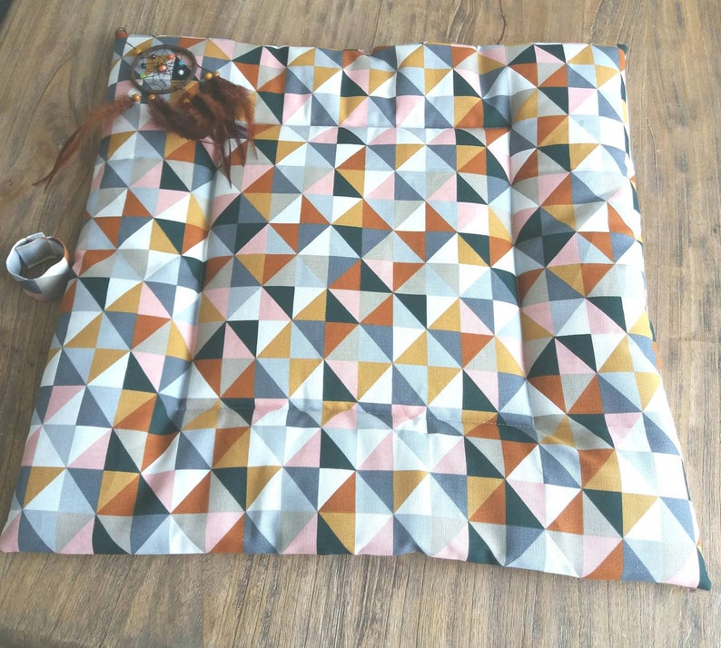 multicolor ped bed tipi mat geomatric Pet pillow teepee pillow padded pillow.